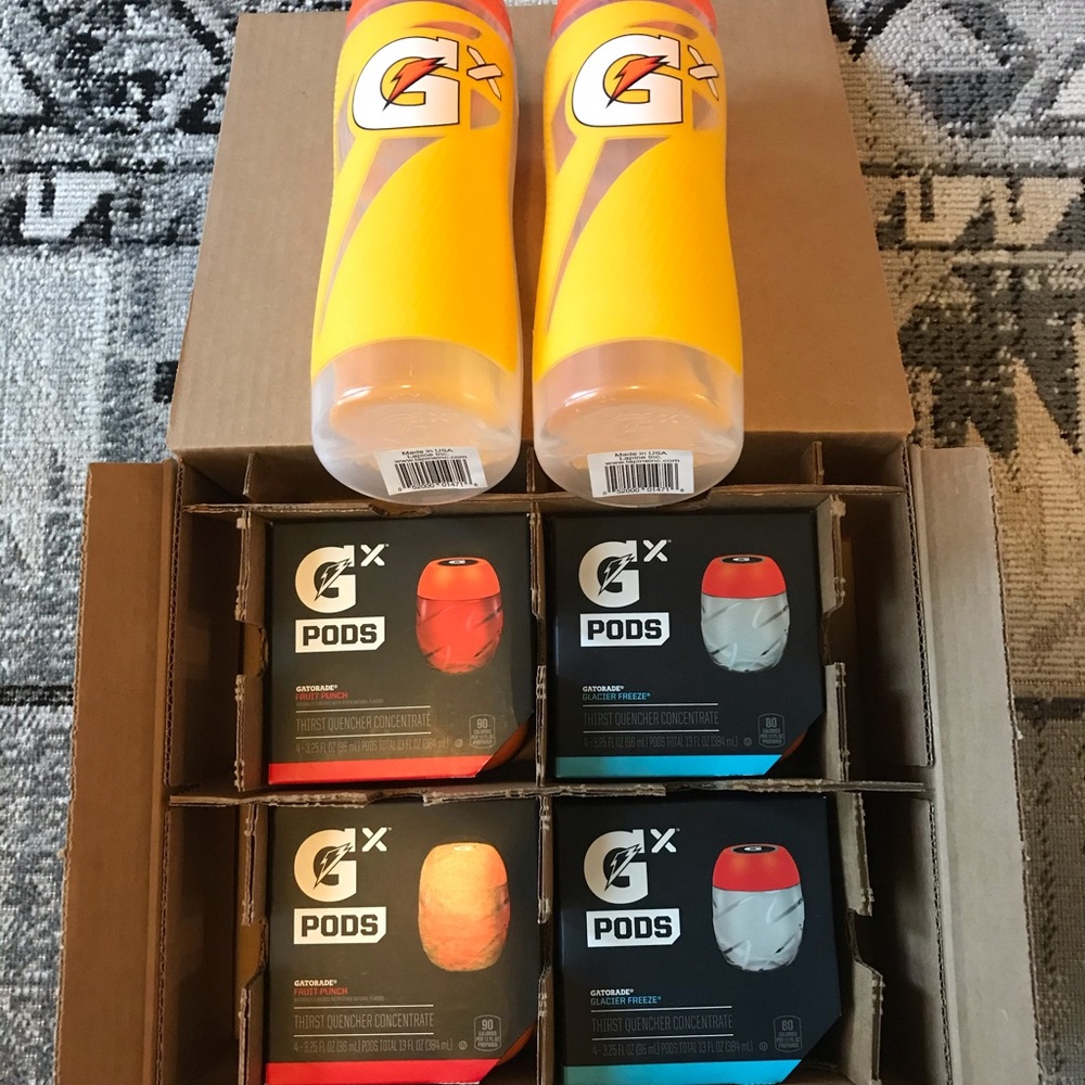 (2) Gatorade Gx Water Bottles + Gx Pods Bundle